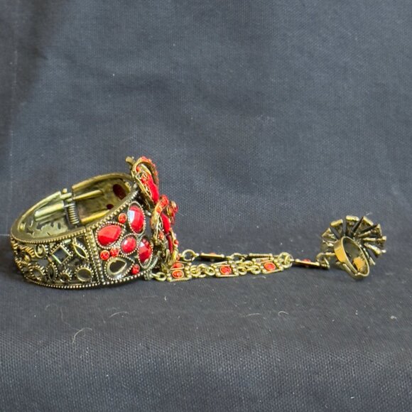 Antique-Style Red Crystal Bracelet With Dangling Charm & Attached Ring - Picture 6 of 10